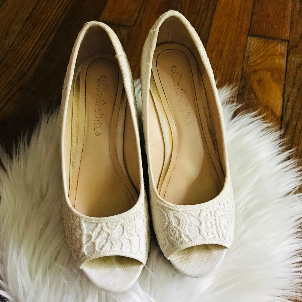 Altard State Lace Wedges - Picture 3 of 10